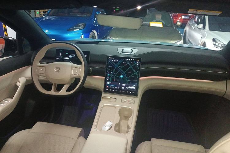 Used Nio ES6 2024 75 kWh
