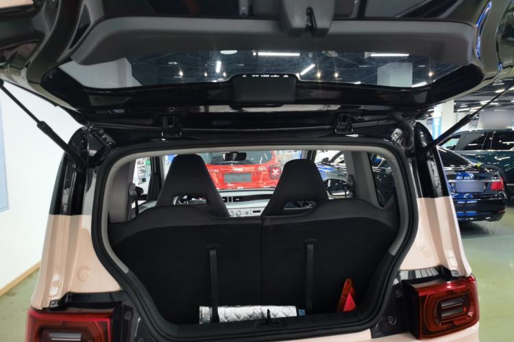 Used Wuling Hongguang MINIEV 2022 Macaron Fashion Model Lithium Iron Phosphate
