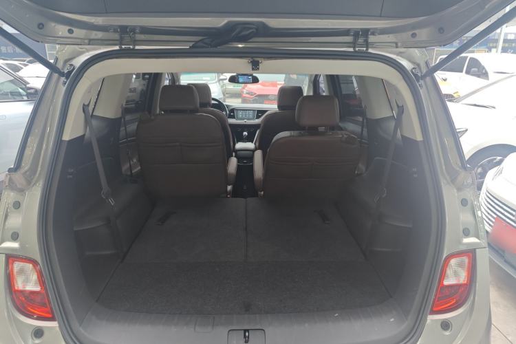 Used Buick GL6 2019 18T 6-Seater Connected Luxury Version China V Standard