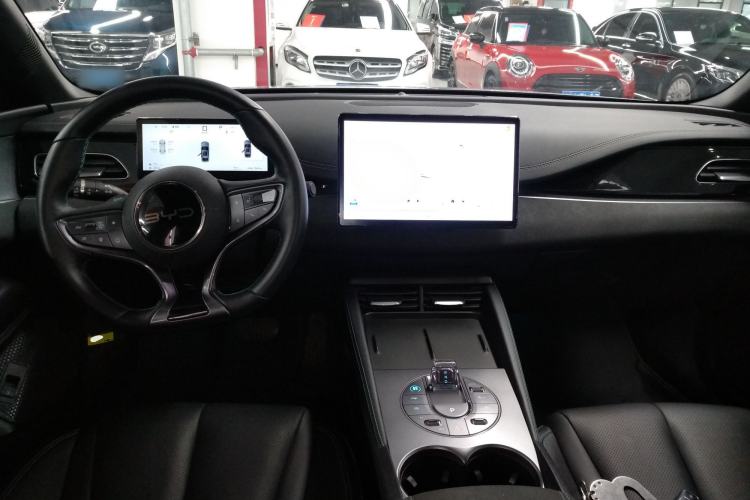 Used BYD Seal 06 New Energy 2025 DM-i Smart Drive 120KM Prestige Model
