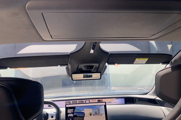 Used  12 2025 Ultra Extended-Range Edition
