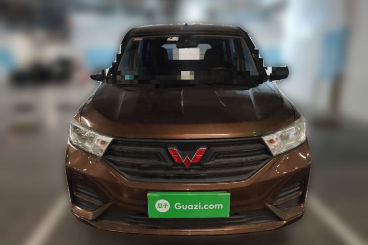 Used Wuling Hongguang 2019 1.5L S Basic Version China VI Standard LAR
