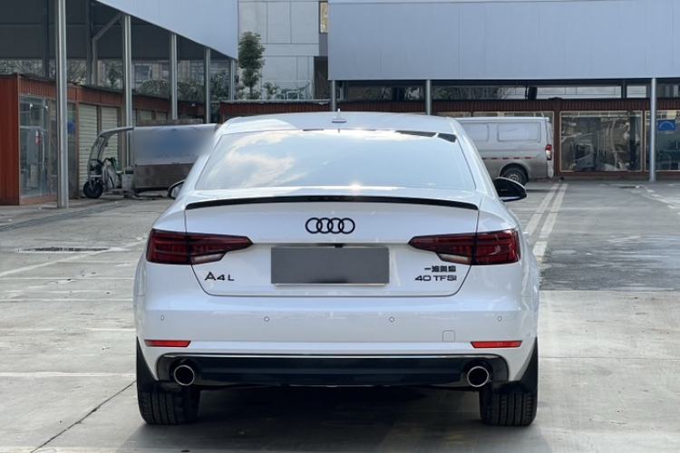 Used Audi A4L 2018 30th Anniversary Edition 40 TFSI Trendy Model
