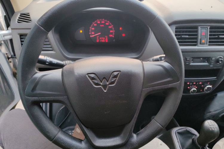 Used Wuling Rongguang 2020 1.2L S Base Model China VI
