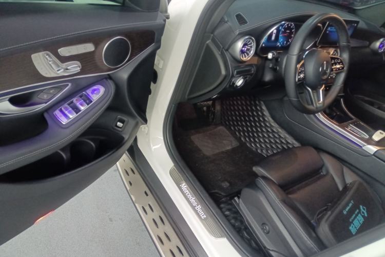 Used Mercedes-Benz GLC 2021 GLC 260 L 4MATIC Luxury Model