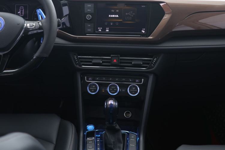 Used Volkswagen Tharu 2019 330TSI Four-Wheel Drive Luxury Edition China VI Standard
