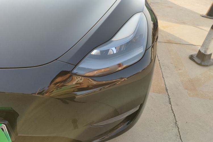 Used Tesla Model Y 2021 Long-Range All-Wheel-Drive Version