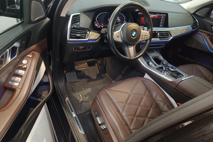 Used BMW X5 2022 xDrive 30Li M Sport Package