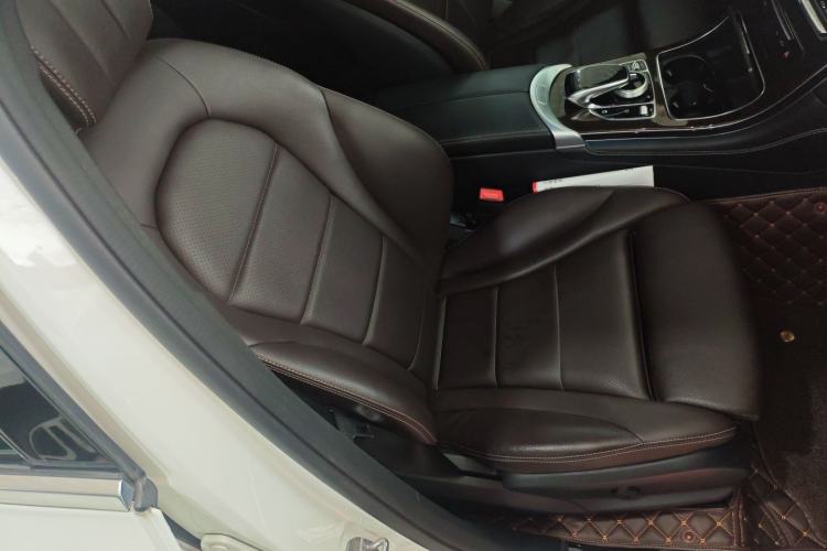 Used Mercedes-Benz GLC 2019 GLC 260 L 4MATIC Luxury Model
