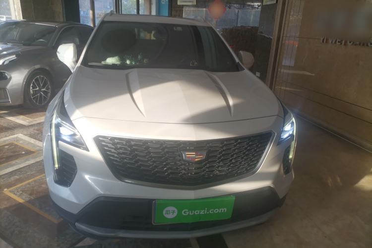 Used Cadillac XT4 2018 28T Two-Wheel Drive Leading Sport Model
