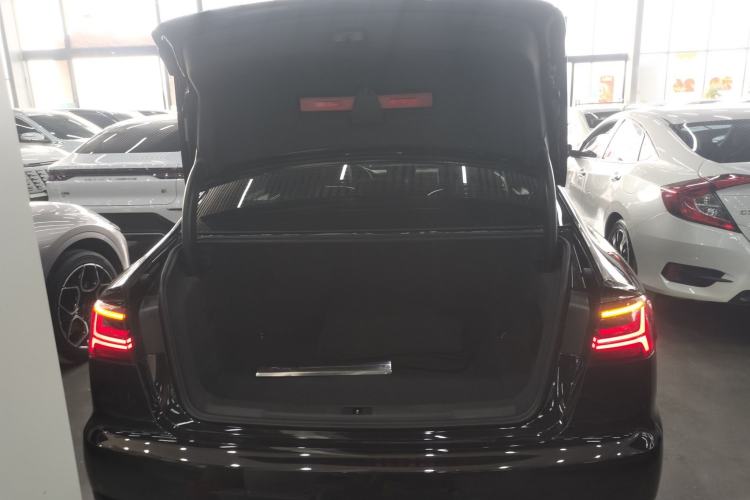 Used Audi A6L 2018 30th Anniversary Edition 35 TFSI Sport Edition
