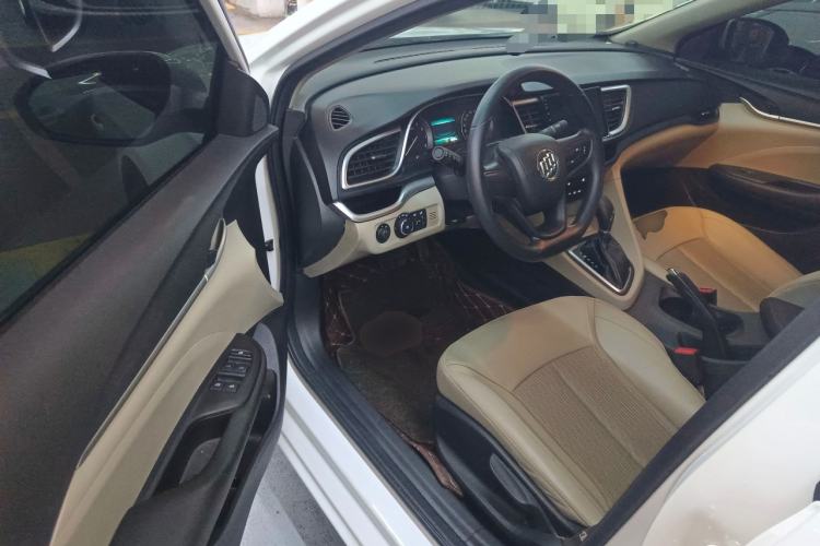 Used Buick GT 2017 15N Automatic Elite Version
