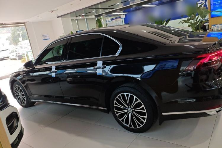 Used Volkswagen Phideon 2018 Revised Version 380TSI Two-Wheel Drive Business Edition