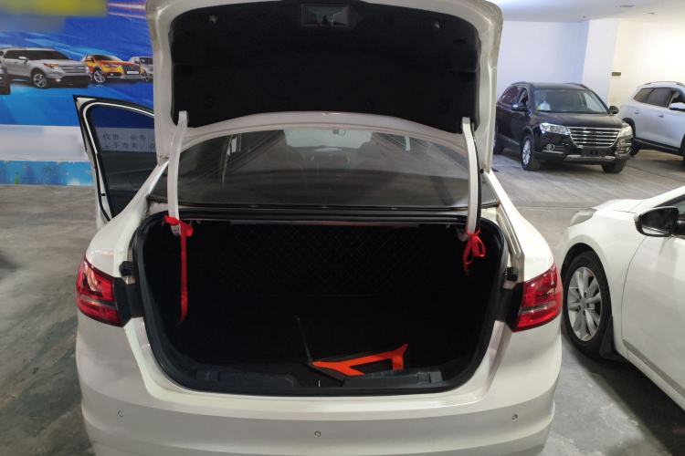 Used Ford Escort 2017 Happiness Edition 1.5L Automatic Fashion Version
