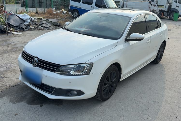 Used Volkswagen Sagitar 2014 1.4TSI Automatic Luxury Model
