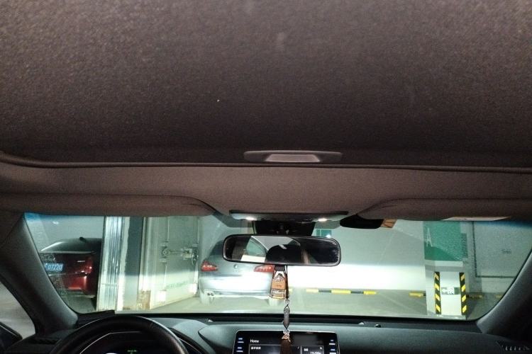 Used Toyota Avalon 2019 2.0L XLE Premium Edition China VI
