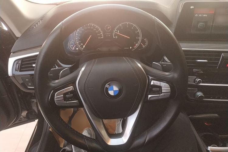 Used BMW 5 Series 2018 Revised Version 530Li Leading Edition Luxury Package
