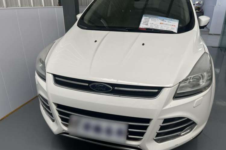 Used Ford Kuga 2013 2.0L GTDi Four-Wheel-Drive Sport Model
