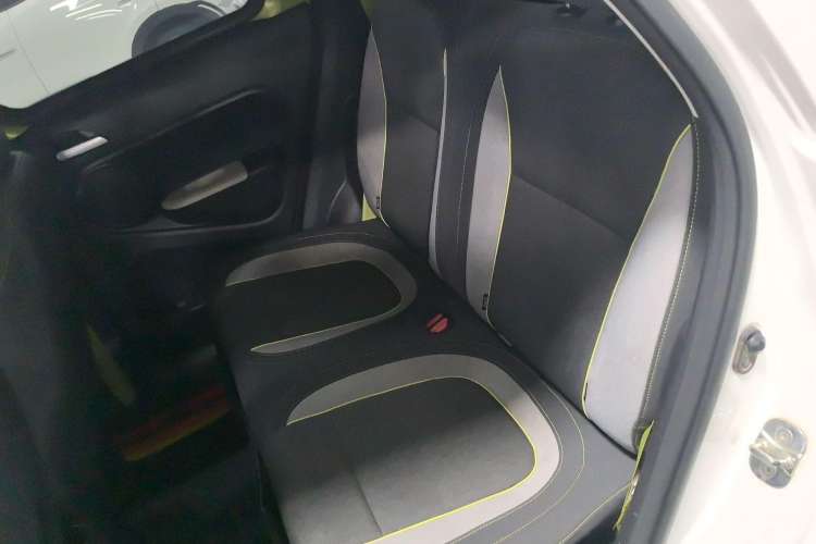 Used ORA Black Cat 2021 301 km Basic Version
