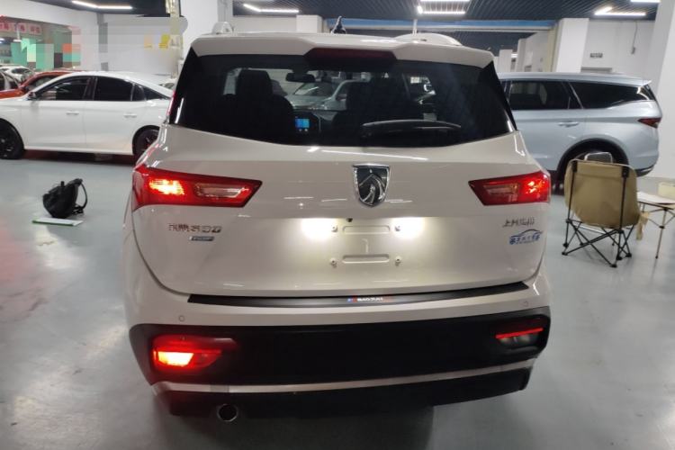 Used Baojun 530 2021 Global Car Anniversary Edition 1.5T Manual Prestige Model 6 Seats