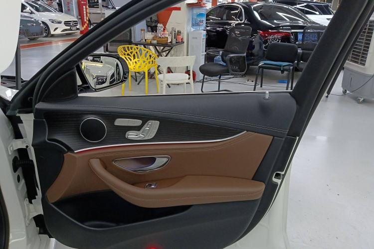 Used Mercedes-Benz E-Class 2019 Restyled E 300 L Sporty and Stylish Edition
