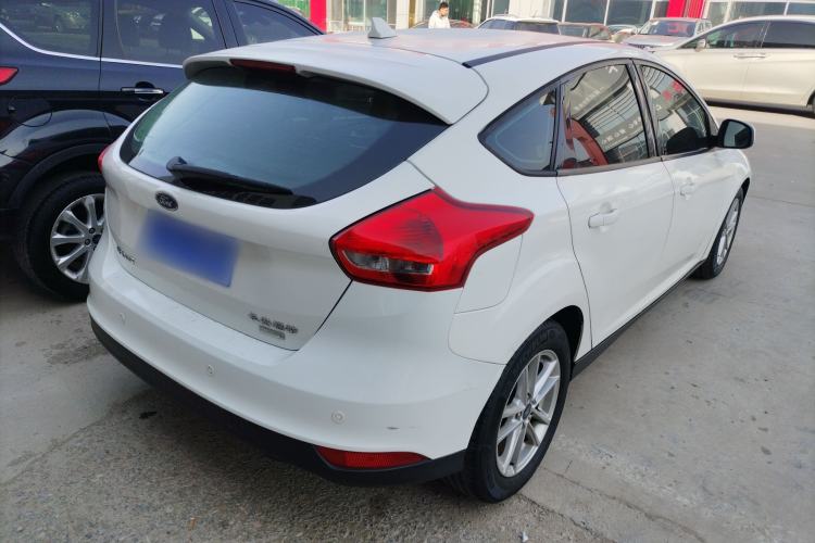 Used Ford Focus 2018 Two-Door Classic EcoBoost 125 Automatic Supercharged Style SmartDrive Edition