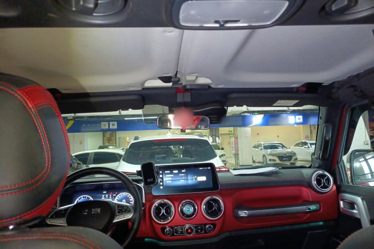 Used Beijing Auto BJ40 2023 2.0T Automatic Four-Wheel Drive Urban Hunter Edition Chivalrous Type
