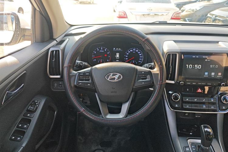 Used Hyundai ix35 2018 2.0L Automatic 2WD Zhiyong·Changxiang Edition
