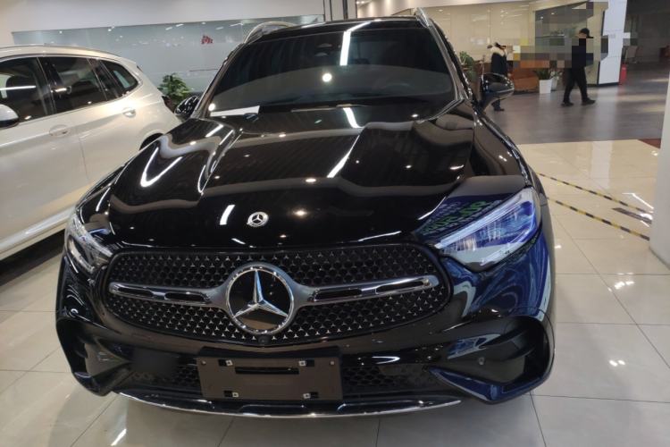 Used Mercedes-Benz GLC 2023 Refreshed GLC 300 L 4MATIC Dynamic Edition 5 Seats
