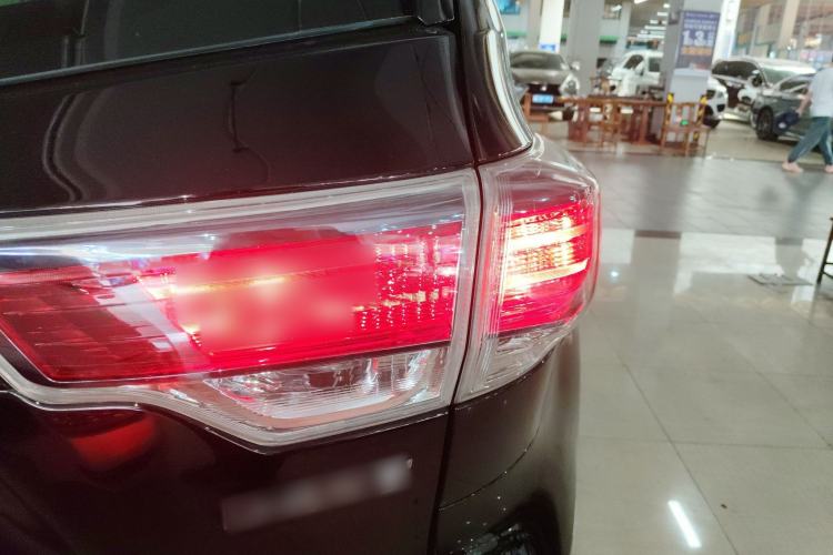 Used Toyota Highlander 2015 2.0T Four-Wheel Drive Luxury Edition 7-Seater