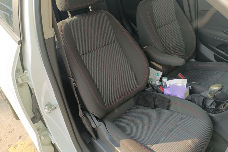 Used Buick Encore 2018 18T Automatic Two-Wheel Drive Urban Leading Model
