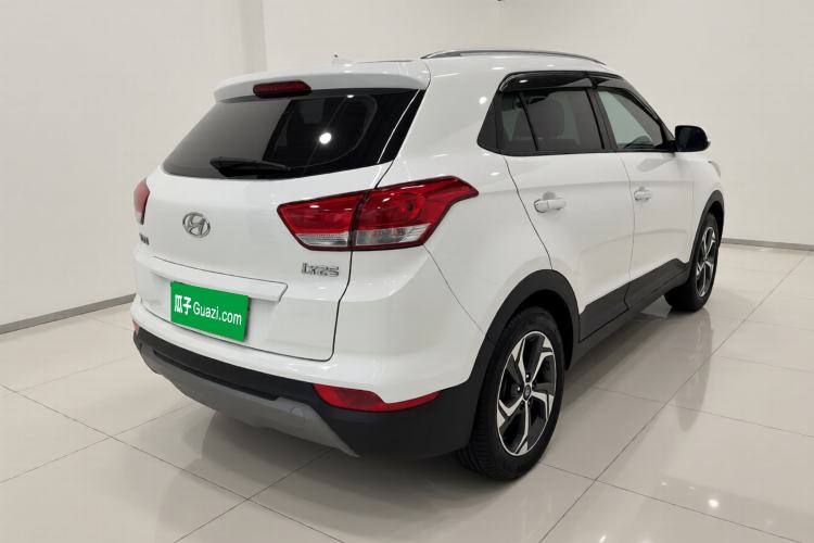 Used Hyundai ix25 2017 1.6L Automatic Smart Version