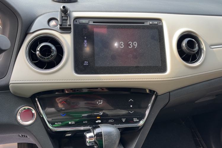 Used Honda XR-V 2015 1.8L VTi CVT Luxury Edition