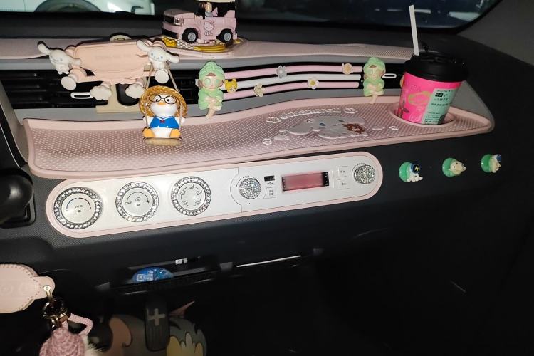 Used Wuling Hongguang MINIEV 2022 Macaron Fashion Model Lithium Iron Phosphate
