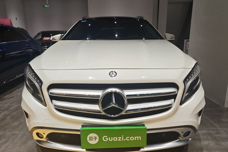 Used Mercedes-Benz GLA 2015 GLA 220 4MATIC Luxury Model
