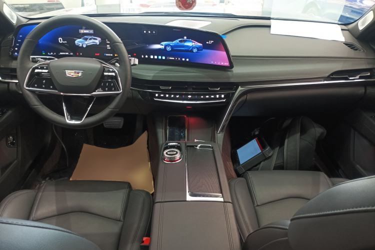 Used Cadillac CT6 2023 28T Luxury Version
