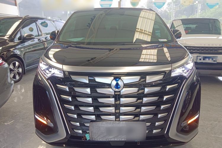 Used Denza D9 2022 DM-i 970 Four-Wheel Drive Flagship Model
