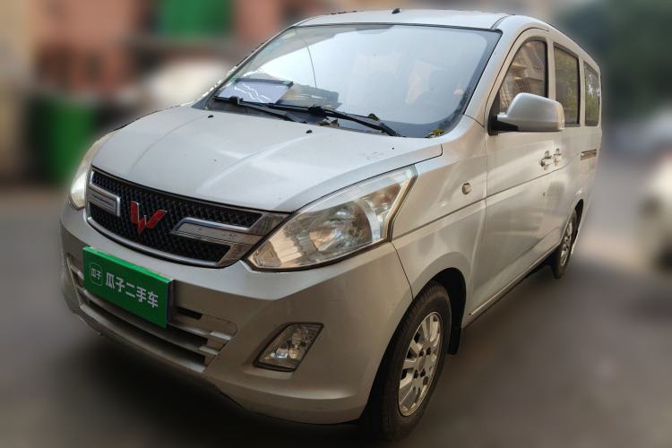 Used Wuling Rongguang V 2015 1.2L Standard Version