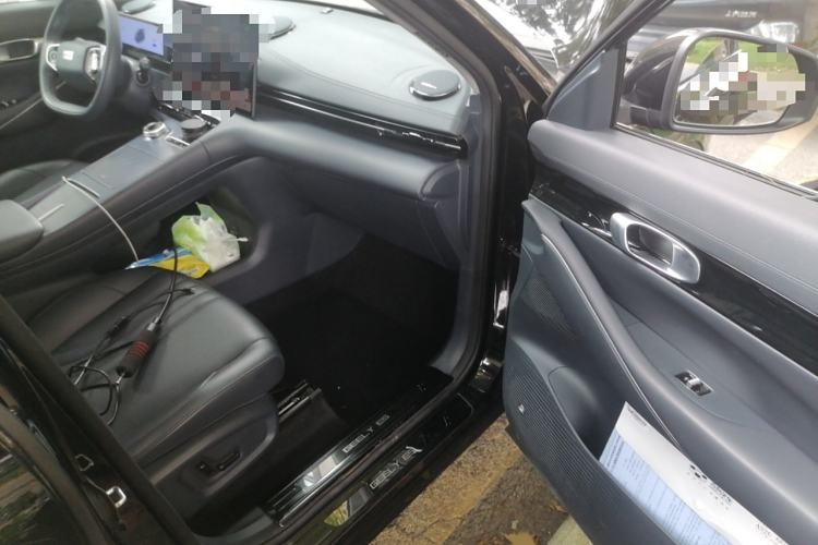 Used  E5 2024 440km Exploration Version
