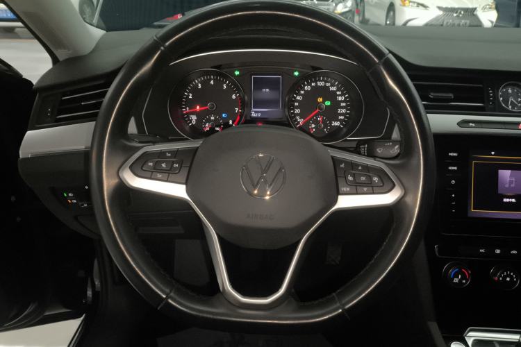 Used Volkswagen Magotan 2020 280TSI DSG Comfort Edition
