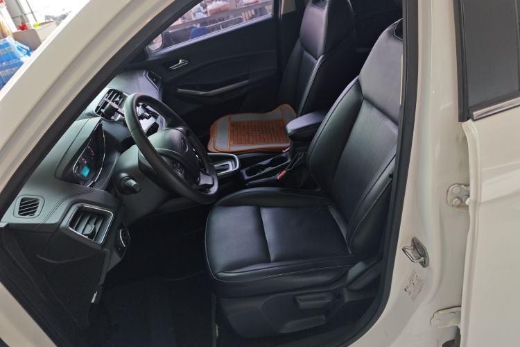 Used Ford Escort 2015 1.5L Automatic Fashion Model