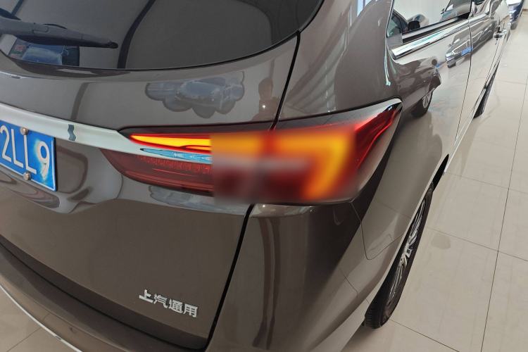 Used Buick GL8 2021 Land Cruiser Executive Class 652T Luxury Model
