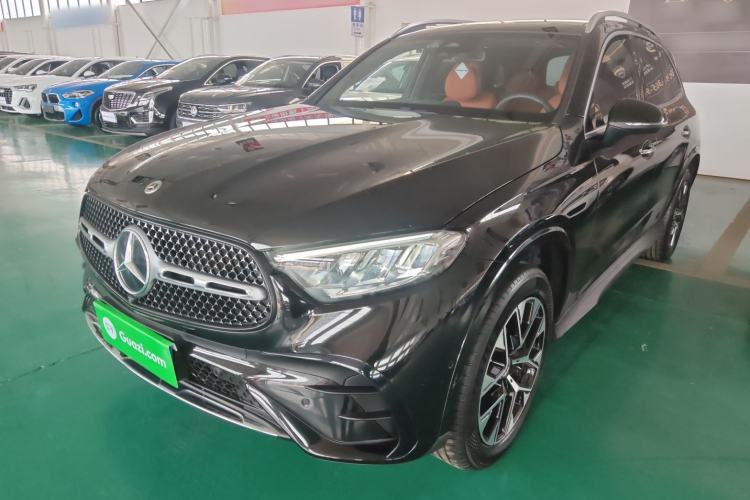 Used Mercedes-Benz GLC 2024 GLC 260 L 4MATIC Luxury Model 5 Seats