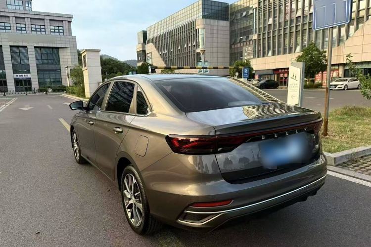 Used Geely Auto Emgrand 2022 4th Generation 1.5L CVT Luxury Model
