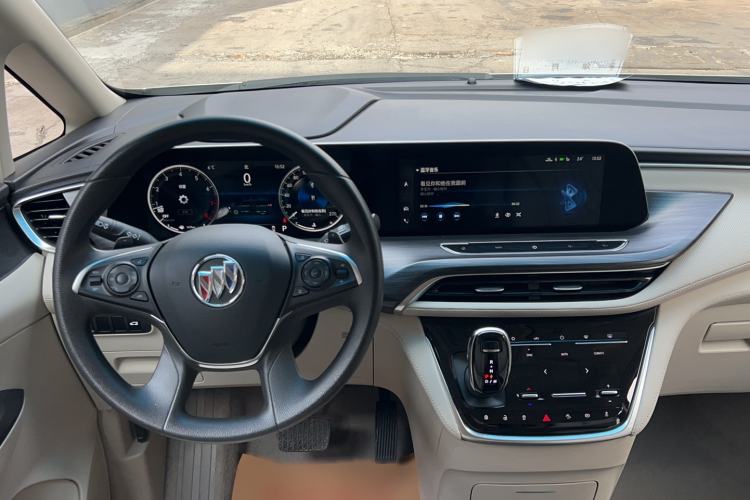 Used Buick GL8 2022 ES Landtrek 653T Comfort Edition
