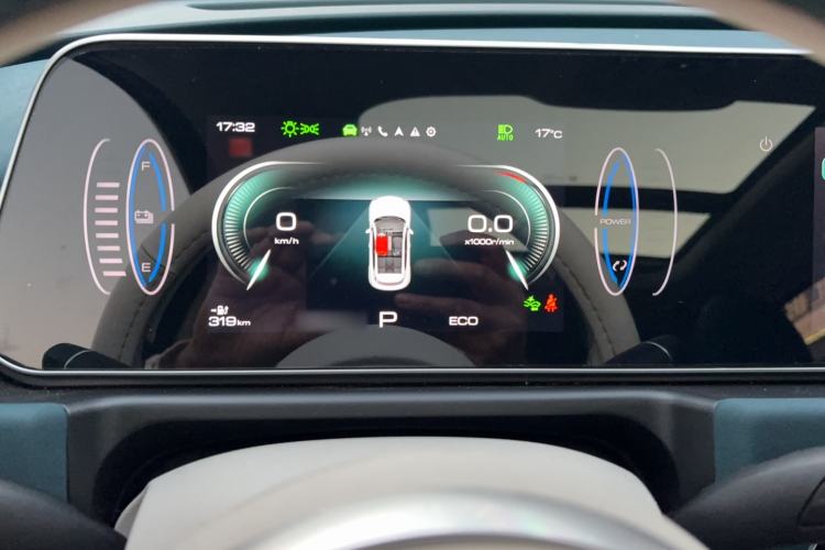 Used ORA Good Cat 2023 401 km Standard Range Prestige Version Lithium Iron Phosphate