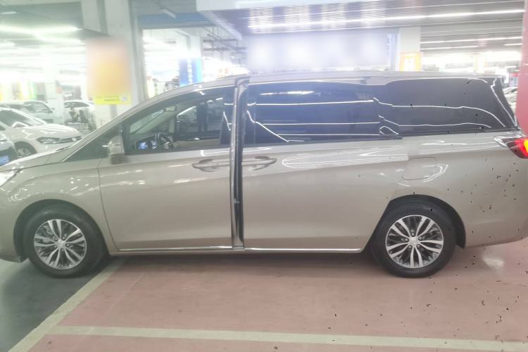 Used Buick GL8 2023 ES Lu Zun Deluxe Model
