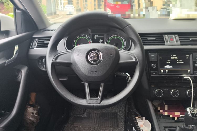 Used Skoda Octavia 2018 1.6L Manual Standard Edition
