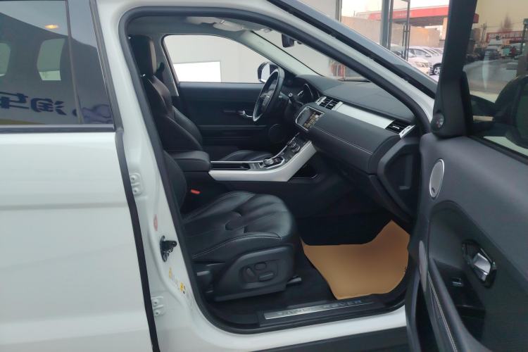 Used Land Rover Range Rover Evoque 2014 2.0T 5-Door Ignite Edition
