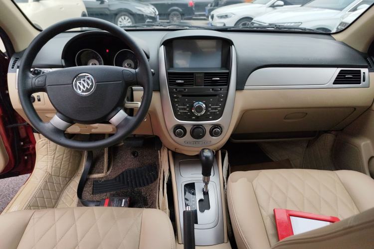 Used Buick Excelle 2013 1.5L Automatic Classic Model
